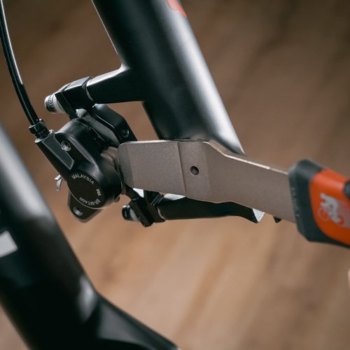 BIKEHAND Bike Bicycle Hydraulic Disc Brake Caliper Piston Press Tool Wrench - Wedge Design - Extra Long Handle