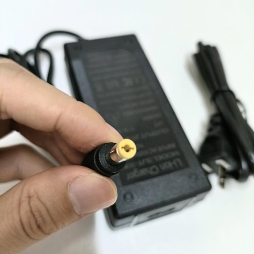 [Verified Fit] 25.2V 1A Charger for Ninebot by Segway Zing Scoote-r 5.5mm Plug, for Zing E8 E10 E12/ C8 C9 C10 C20(NOT for A6), Macwhee-l E9/ E9 Pro etc. 25.2 Volt 1000mA 21.6V Battery Power Charger