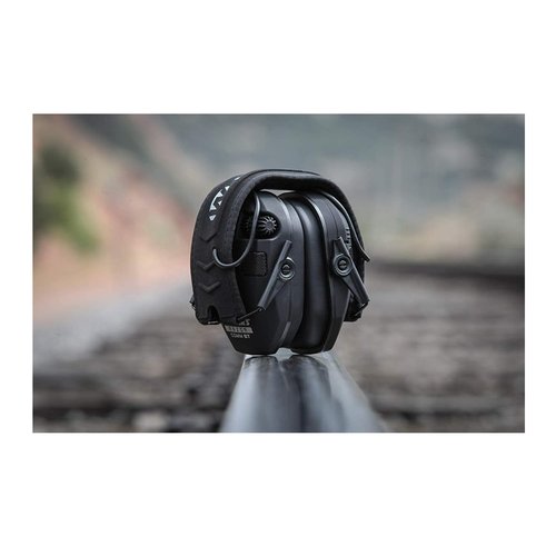 WALKER'S Razor Electronic Quad Muff | 4 Mics 360-Degree Sound Capture 23dB NRR Hearing Protection Hunting Gun Range Shooting Earmuffs w/ 2 AAA Batteries, Black