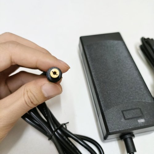 [Verified Fit] 25.2V 1A Charger for Ninebot by Segway Zing Scoote-r 5.5mm Plug, for Zing E8 E10 E12/ C8 C9 C10 C20(NOT for A6), Macwhee-l E9/ E9 Pro etc. 25.2 Volt 1000mA 21.6V Battery Power Charger