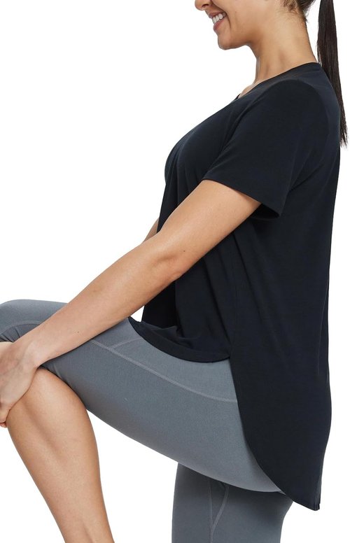 Baleaf Women's Athletic Workout Shirts - Loose Fit Yoga & Running Tops | Quick Dry with Side Slits