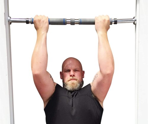 GF Garren Fitness Maximiza Pull Up Bar for Doorway - 27 to 39 Inches Adjustable Width Pullup Bar/Chin up Bar with 3 Sets of Screw-in Heavy-Duty Door-Mounts