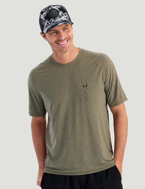 HUK Men's Performance Fishing Shirt - Lightweight Drift Short Sleeve Jersey with UPF Sun Protection