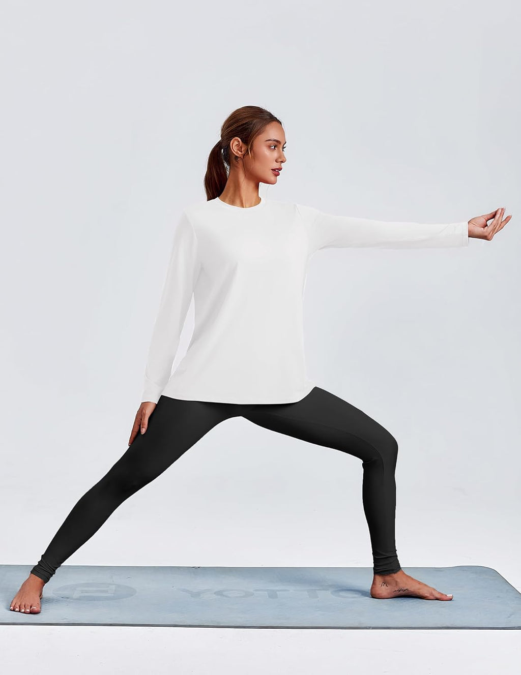 PINSPARK Long Sleeve Workout Tops for Women - Quick Dry UPF 40+ Athletic Shirt | Loose Fit for Gym & Hiking