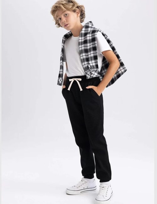 Flygo Boys Girls Fleece Pants Sherpa Lined Sweatpants Athletic Joggers Winter Warm Unisex Kids Active Pull-On Pants(Black-S)