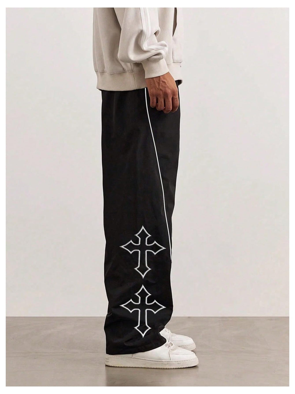VIPWOLF Men's Cross Graphic Track Pants Y2k Drawstring Waist Stacked Joggers with Pocket Black Medium