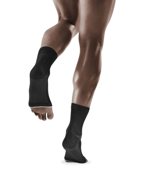CEP Plantar Fasciitis Relief Support Sleeve, Sleeve Unisex, Pair, III
