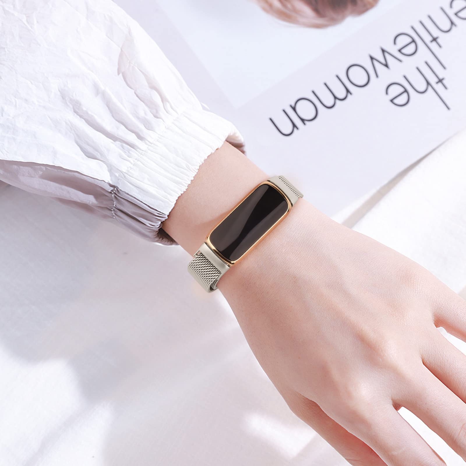 Oumida Mesh Metal Band Compatible with Fitbit Luxe Band, Stainless Steel Adjustable Loop Strap Women Men Replacement Bands for Luxe Health &-Fitness-Tracker, Starlight+Champagne Gold