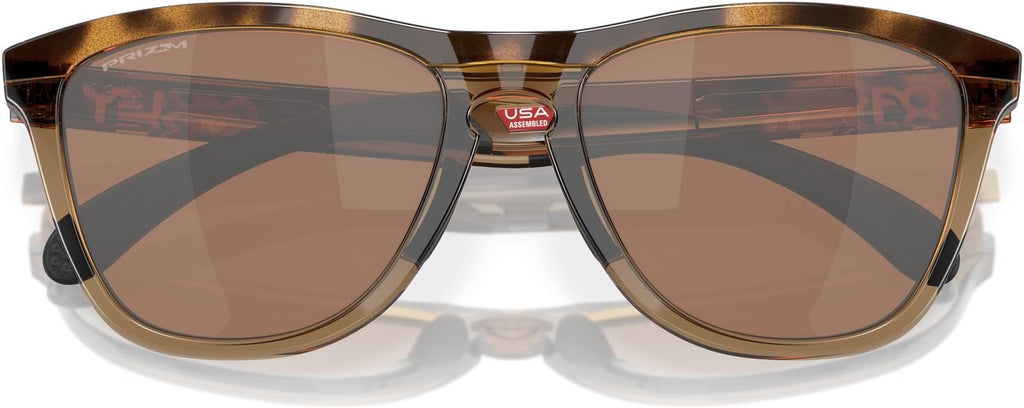 Oakley Frogskins Sunglasses - Low Bridge Fit Round Design for Unisex Adults | Stylish & Comfortable