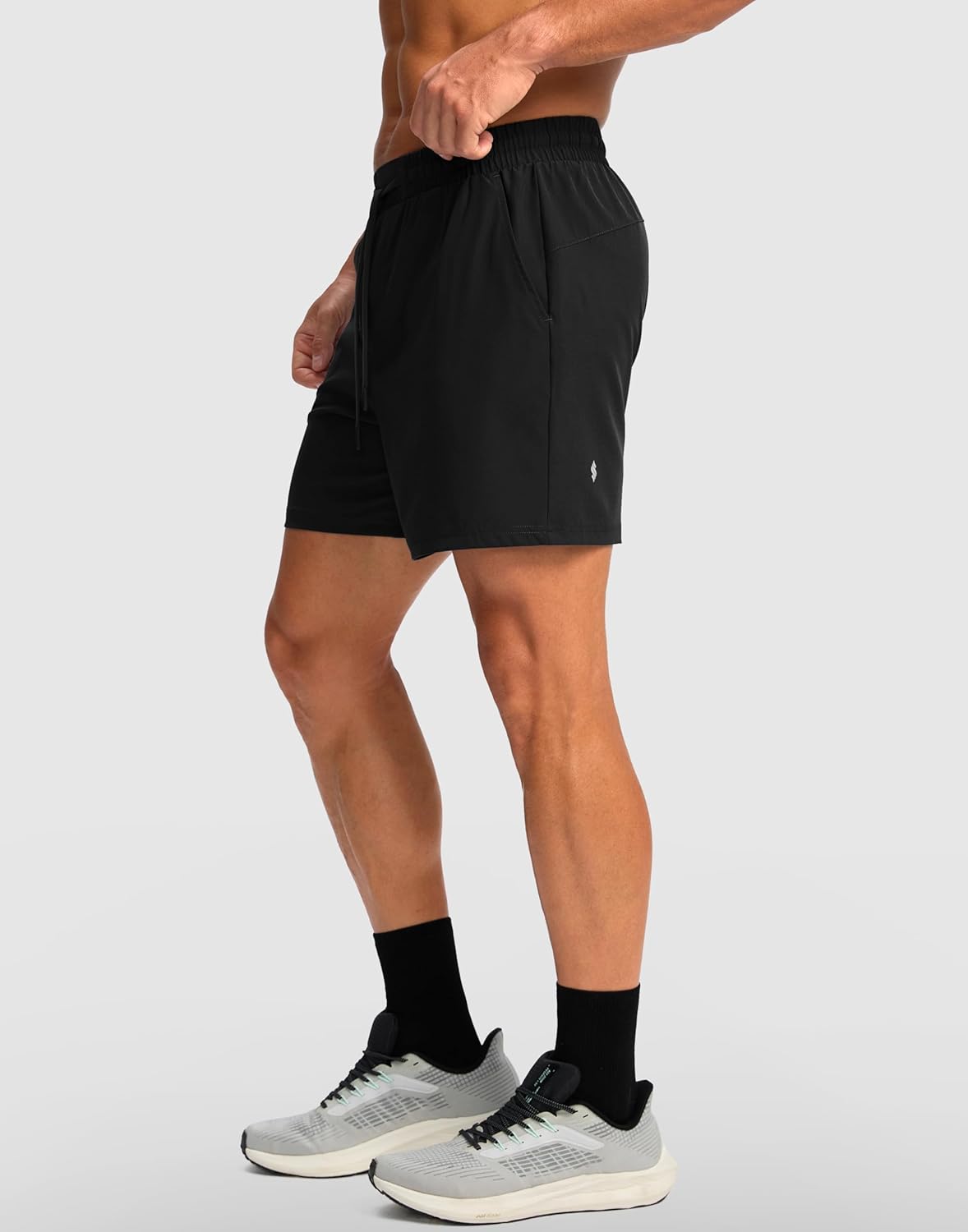 Soothfeel Men's Athletic Running Shorts - Quick Dry 5/7 Inch with Zipper Pocket for Gym & Tennis