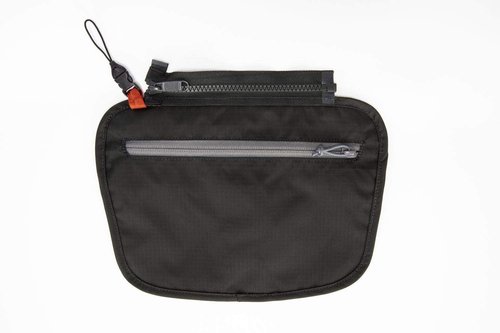 Simms Tippet Tender Pocket Carbon One Size