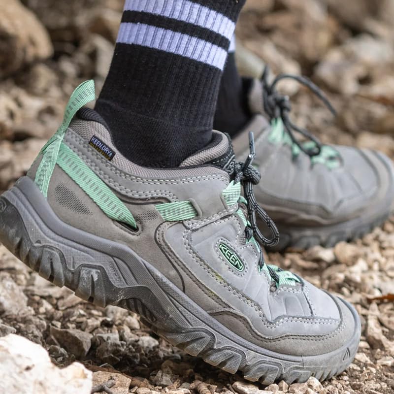 Waterproof Hiking Shoes for Women - Targhee 4 Wide Alloy Granite Green