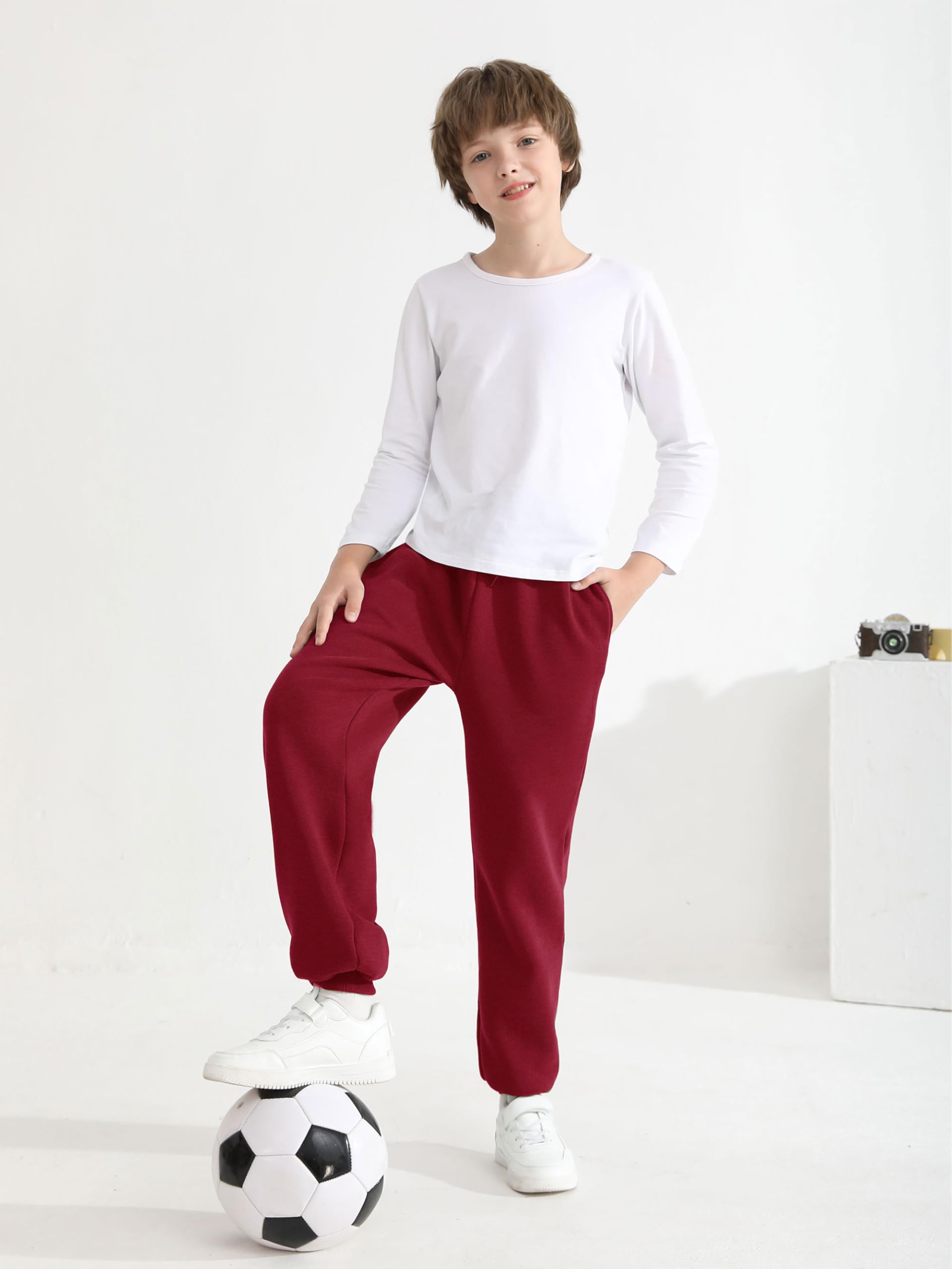 Resinta 4 Pack Boys' Fleece Sweatpants Kids Athletic Jogger Pants with Pockets Drawstring