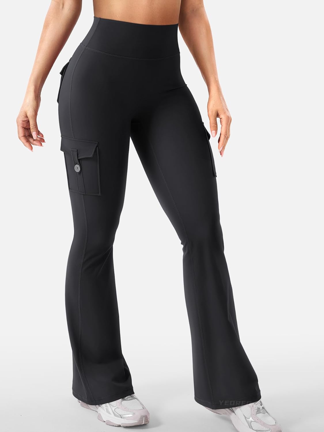 YEOREO CoreFlex Women's High-Waisted Flare Leggings - Hidden Pockets & No Front Seam | Gym & Yoga Wear