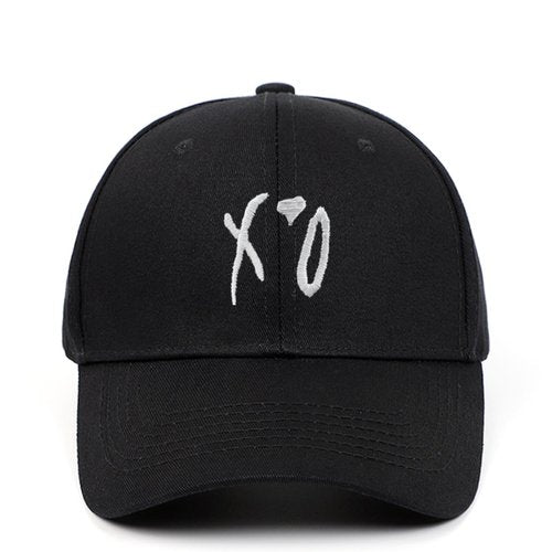 Baseball Cap, Hip Hop Stylish Trucker Hat for Men & Women, XO Embroidered Adjustable Streetwear Cap for Casual & Outdoor Wear (Black,One Size)