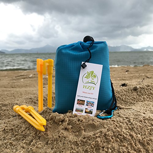 Pocket Picnic Blanket Sky Blue Compact Waterproof Sandproof Outdoor Mat