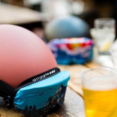 GOGGLESOC Pro Microfiber Protective Goggle Cover, Sky Pilot