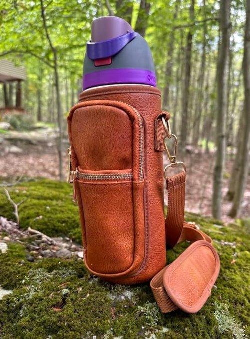 Resin & Reed Water Bottle Carrier Bag, Compatible with 24oz Owala Bottles (Brown Pleather)