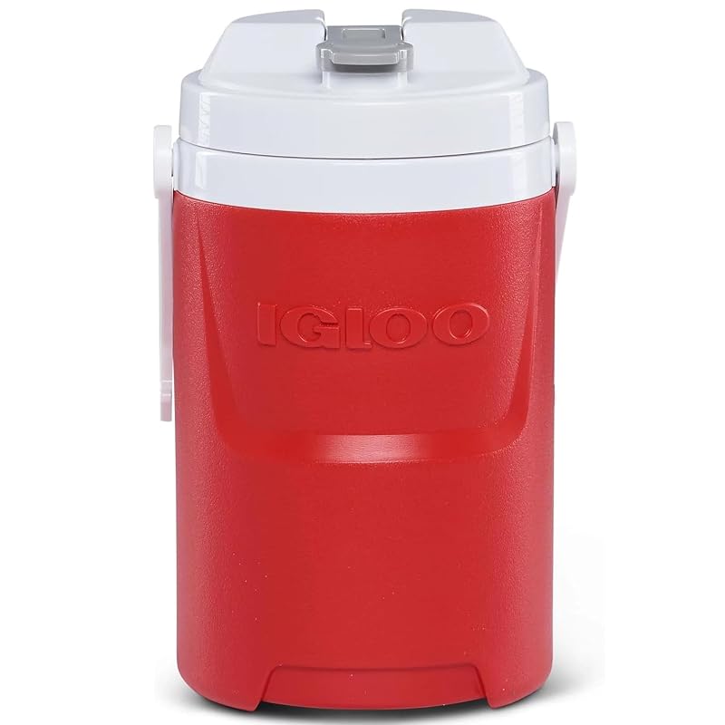Igloo 1/2-Gallon Cooler Jug with Leak-Resistant Lid and Cool Riser Tech - Red Star