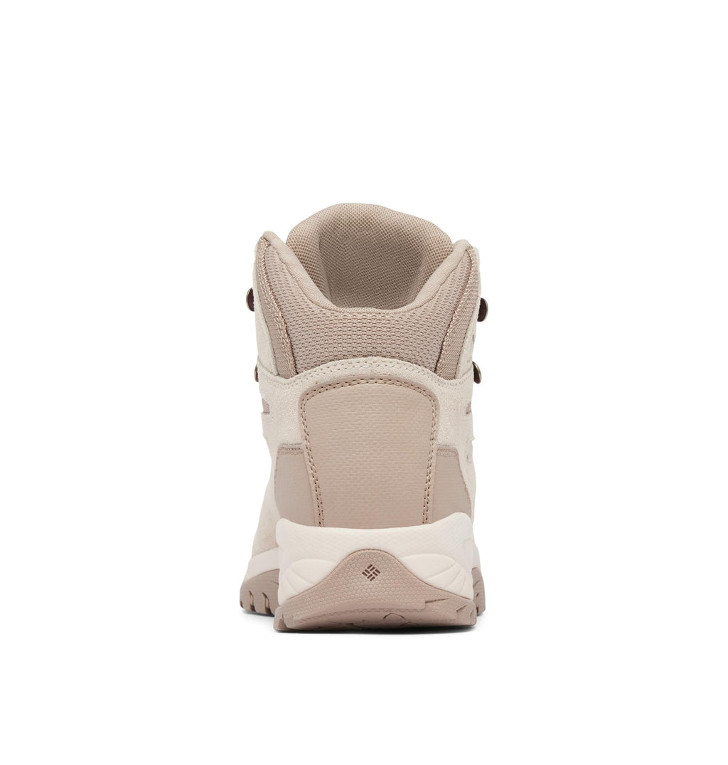Columbia Womens Newton Ridge Plus Waterproof Amped, Dark Stone/Cosmos, 6.5 Wide