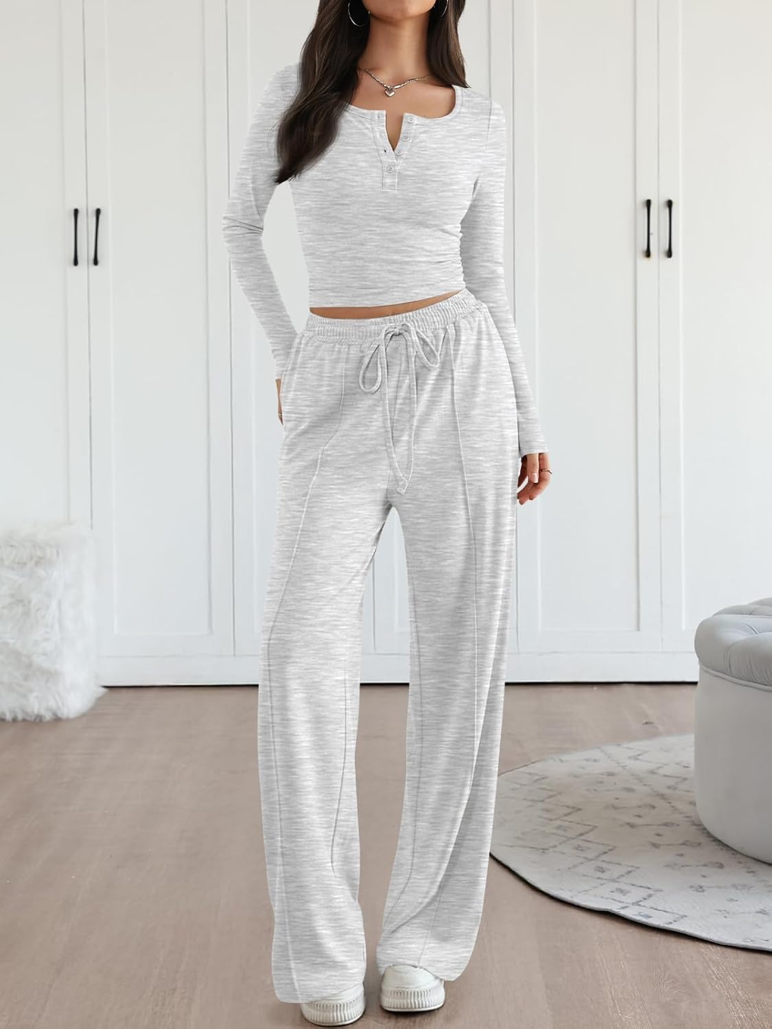 Trendy Queen 2 Piece Lounge Set for Women - Stylish Fall Fashion Travel Sweatsuit