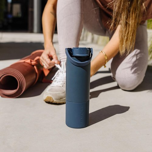 BrüMate Rise 25oz Insulated Water Bottle - 100% Leakproof Silicone Straw | BPA-Free | Java Color