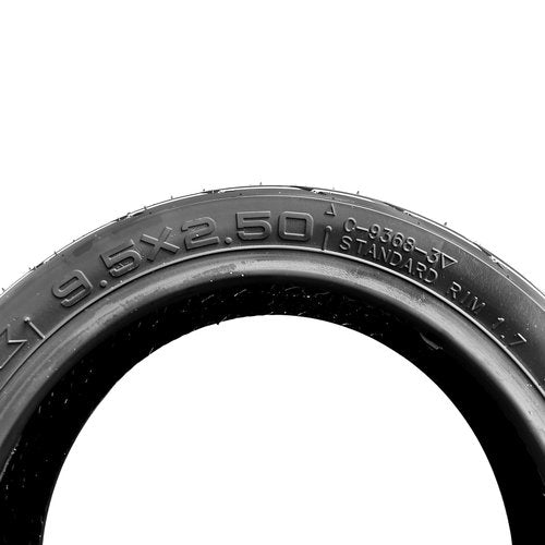 Felixstory 9.5x2.50 Vacuum Tire, Fit for NIU KQi3 Pro/KQi Air/KQi Max Electric Scooter, 9.5 Inch Rear Front Wheel Replacement, Tubeless, Non-slip, Abrasion, Shockproof, 2pcs