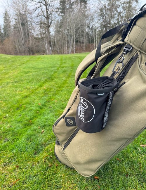 Divot Bags | Convenient Pouch to Hold Sand and Seed Mix for Fixing Divots While Golfing | Bag Easily Attaches to Golf Bag or Push Cart | Allows Golfers to Carry Divot Mix While Walking (Black)