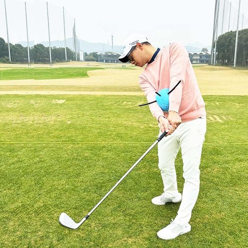 Herz The Connector Golf Swing Trainer with 8 Golf Tees, Posture Correction & Arm Structure Training Aid for All Levels | Lightweight Foam Design Fixes Slice/Hooks | Practice Indoor/Outdoor