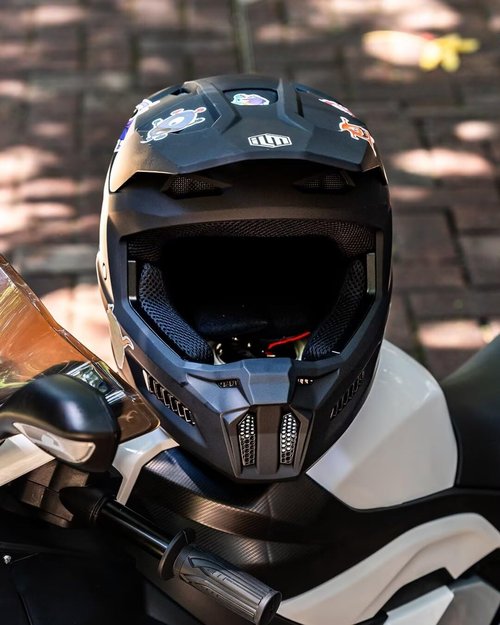 ILM Youth Dirt Bike Helmet - DOT Approved Motocross ATV Helmet with Goggles, Gloves & Stickers