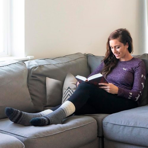 Hot Feet Thermal Socks for Women - Thick, Insulated Cold Weather Hiking Socks | Sizes 4-10.5
