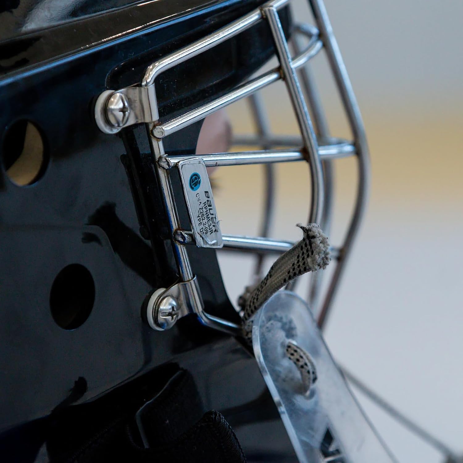 Skiennix Hockey Helmet Repair Kit - 36 Pieces with Clips, Gaskets, Screws & Chin Strap Adapter