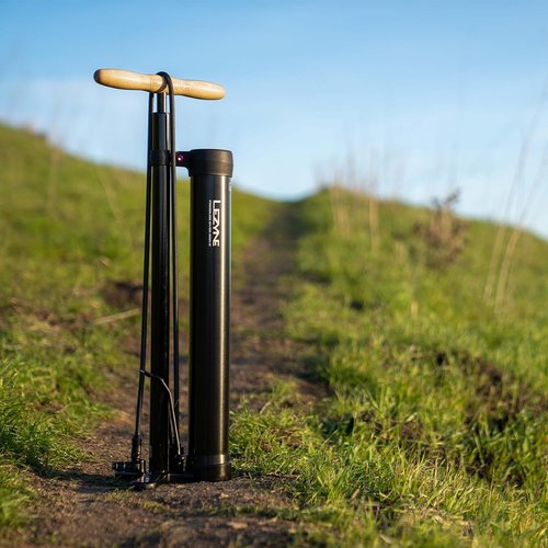LEZYNE High Volume Tubeless Bike Floor Pump - 220 PSI Gauge for Mountain & Gravel Bikes | ABS-1 Pro Chuck