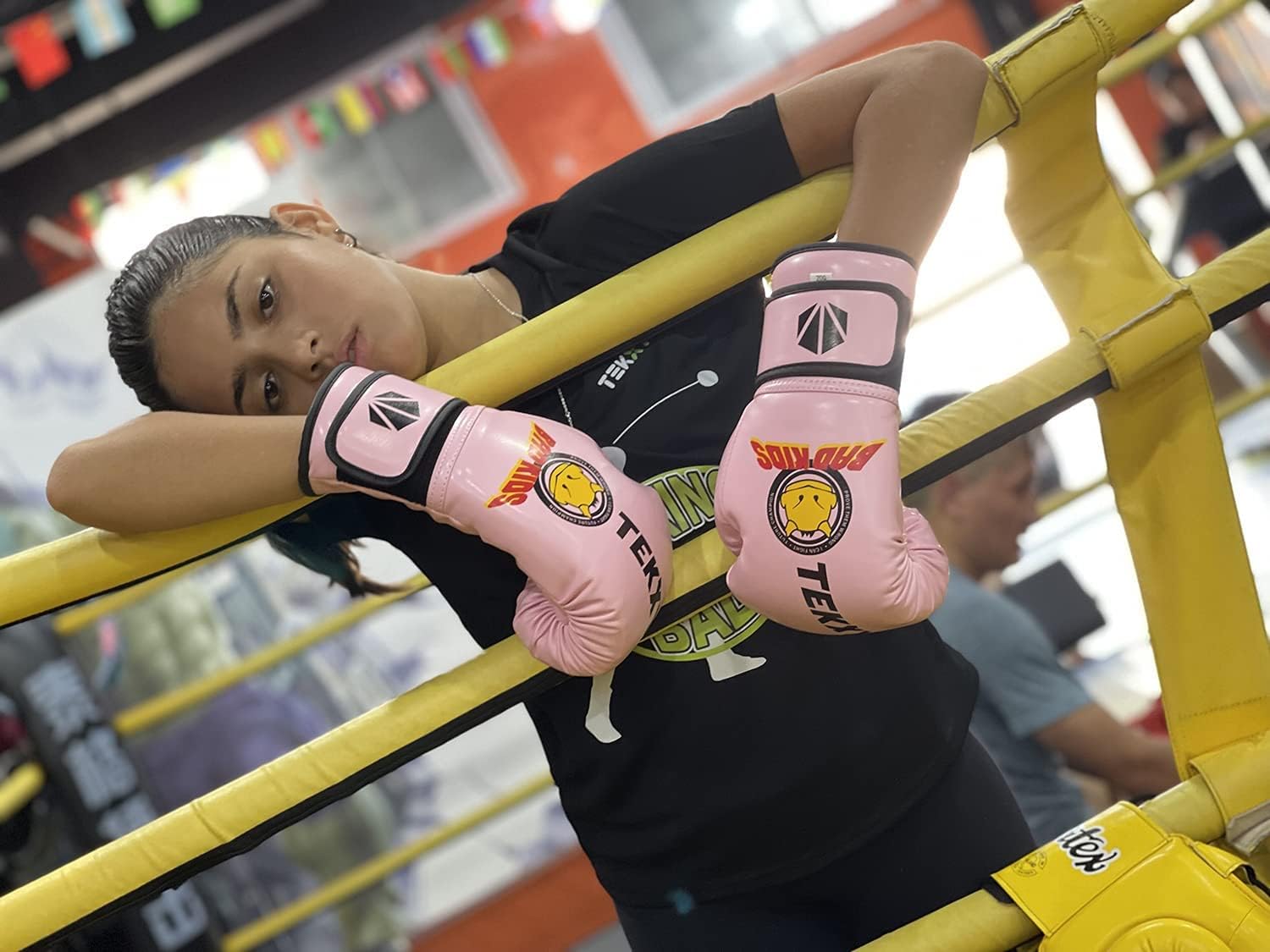 TEKXYZ Boxing Gloves for Kids - Vivid Color Synthetic Leather Training Gloves | Ages 3-12