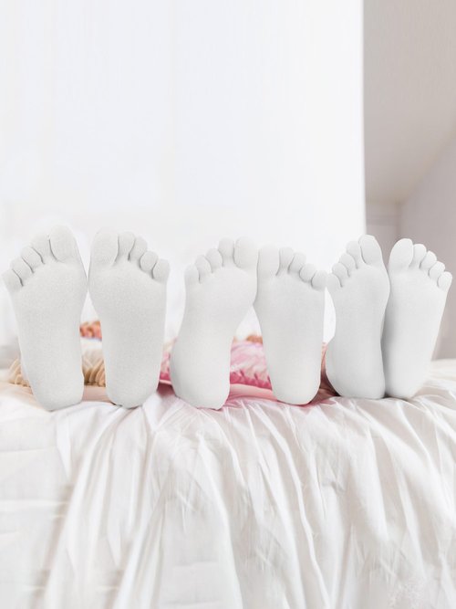 Bencailor 6/12/32Pairs Women Toe Socks Five Toe Cotton Socks Ankle Sock with Toes Separated for Women Men Athletic Running(6 Pairs,White,8-11)
