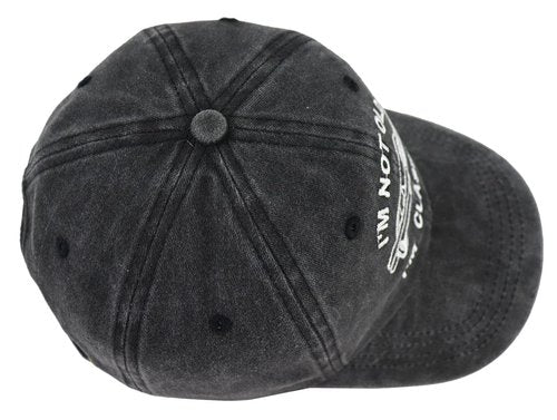 Kueyealp Birthday Gifts for Grandpa Grandma, Funny I'm Not Old I'm Classic Hat, Unique Retirement Baseball Caps for Elderly Men Women, Father's Day Presents for Dad Papa Black