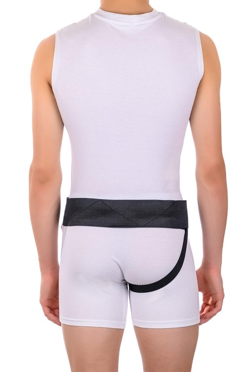 FlexaMed Right Side Inguinal Hernia Support Belt for Men and Women – Groin Truss with Compression Pad, Adjustable Waist Support, Black, Medium (32–36 Inch)