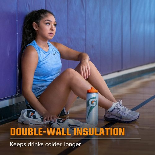 Gatorade Insulated Squeeze Bottle - 30oz Capacity for Hydration On-the-Go