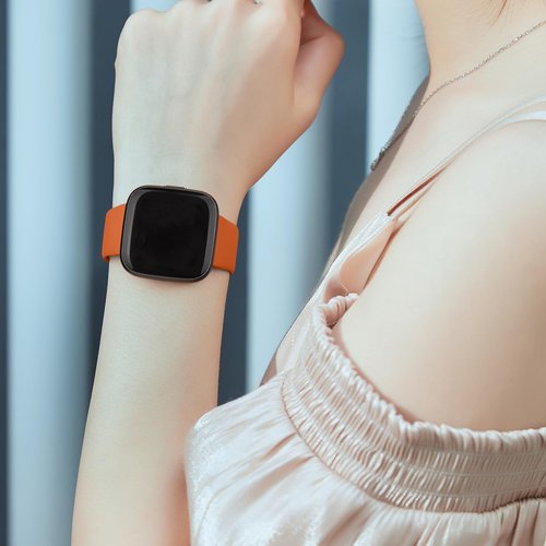 4 Pack Silicone Bands Compatible with Fitbit Versa 2 / Versa Band/Lite/SE, Classic Soft Straps Replacement Sport Wristbands for Women Men (4Pack K)