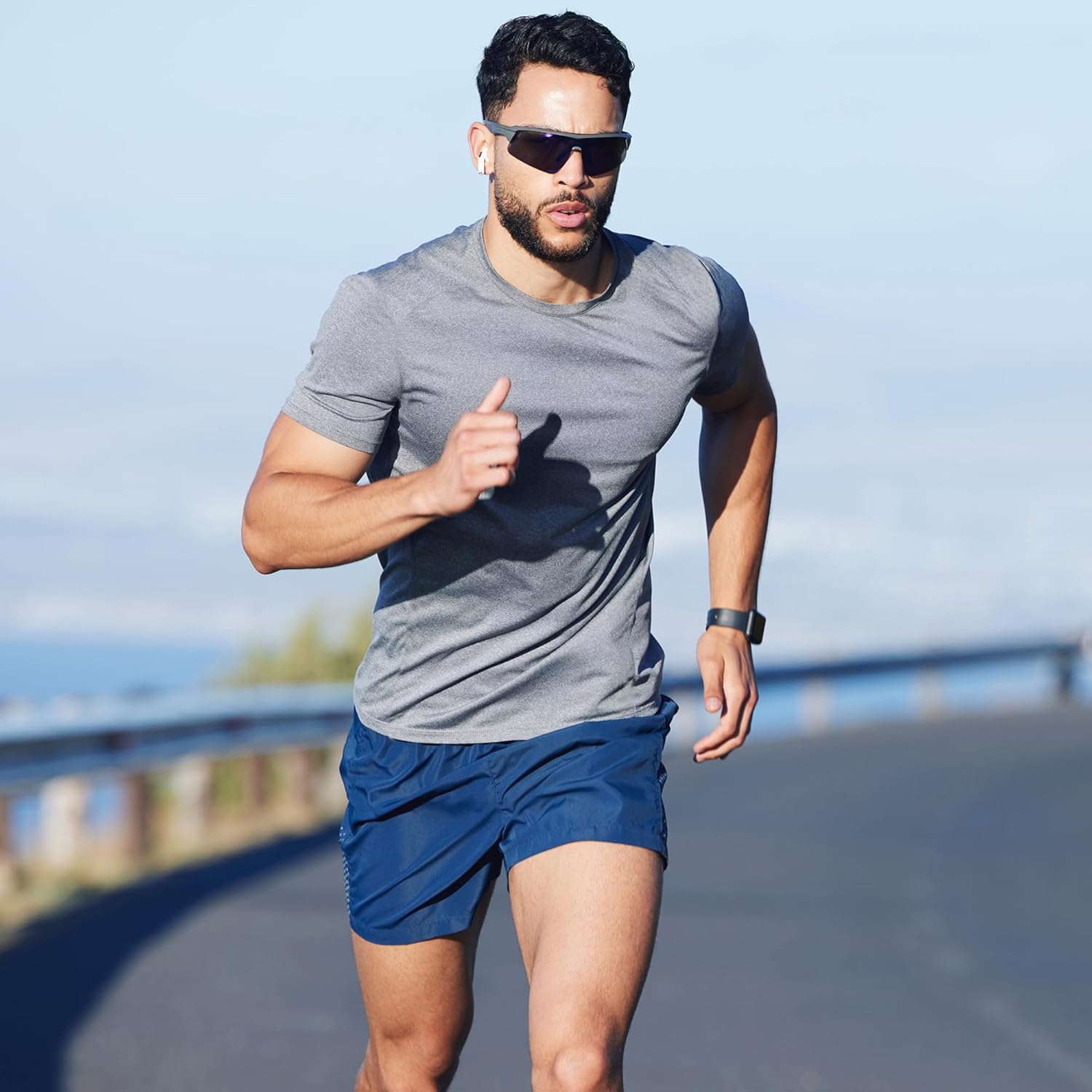 CE' CERDR Men's Athletic Workout Shirts - Quick Dry Performance Short Sleeve | Comfortable Fit
