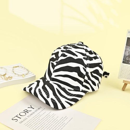 Yonchic Zebra Print Unisex Adjustable Baseball Cap, Animal Print Washed Cotton Baseball Caps for Women Men, Cute Summer Hats
