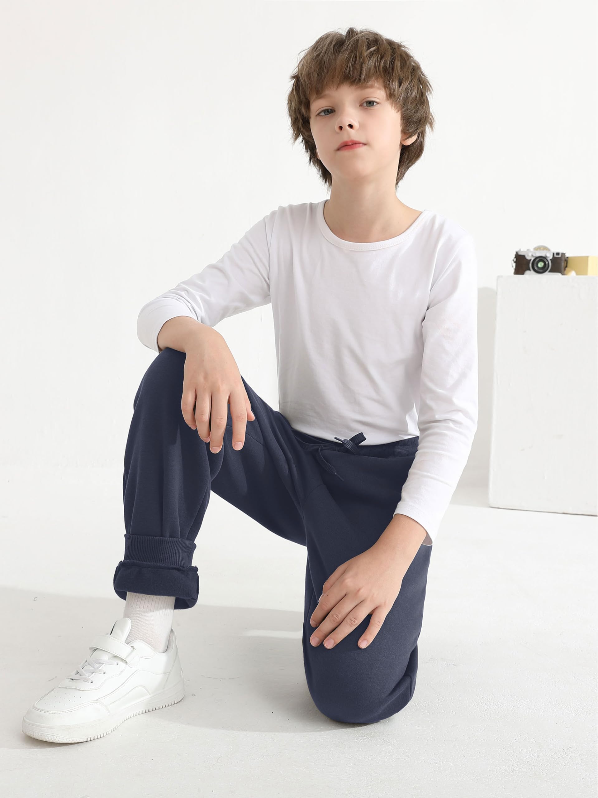 Resinta 4 Pack Boys' Fleece Sweatpants Kids Athletic Jogger Pants with Pockets Drawstring