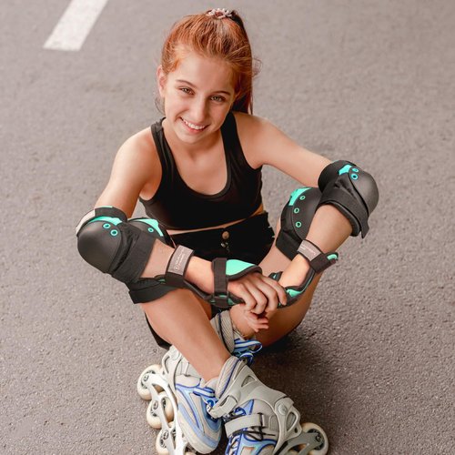 Dark Lightning Kids/Junior/Youth Knee Pads Elbow Pads Wrist Guards 3 in 1 Protective Gear, for Skateboard,Roller Skate,Inline,Cycling,MTB Bike,Scooter(Green,M)