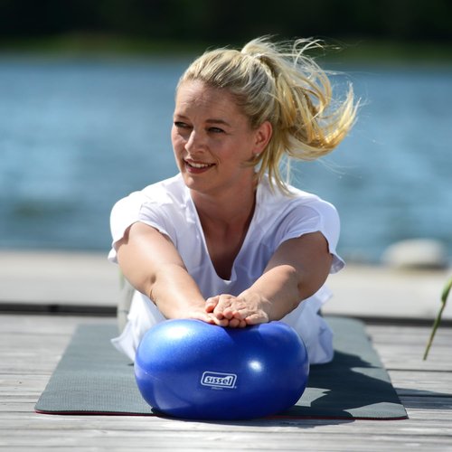 SISSEL Pilates Soft Ball Blue | 10 in | Phthalate- & Latex-Free PVC | for Deep Relaxation & Muscle Strengthening | 340 lbs Capacity | Includes Exercise Guide