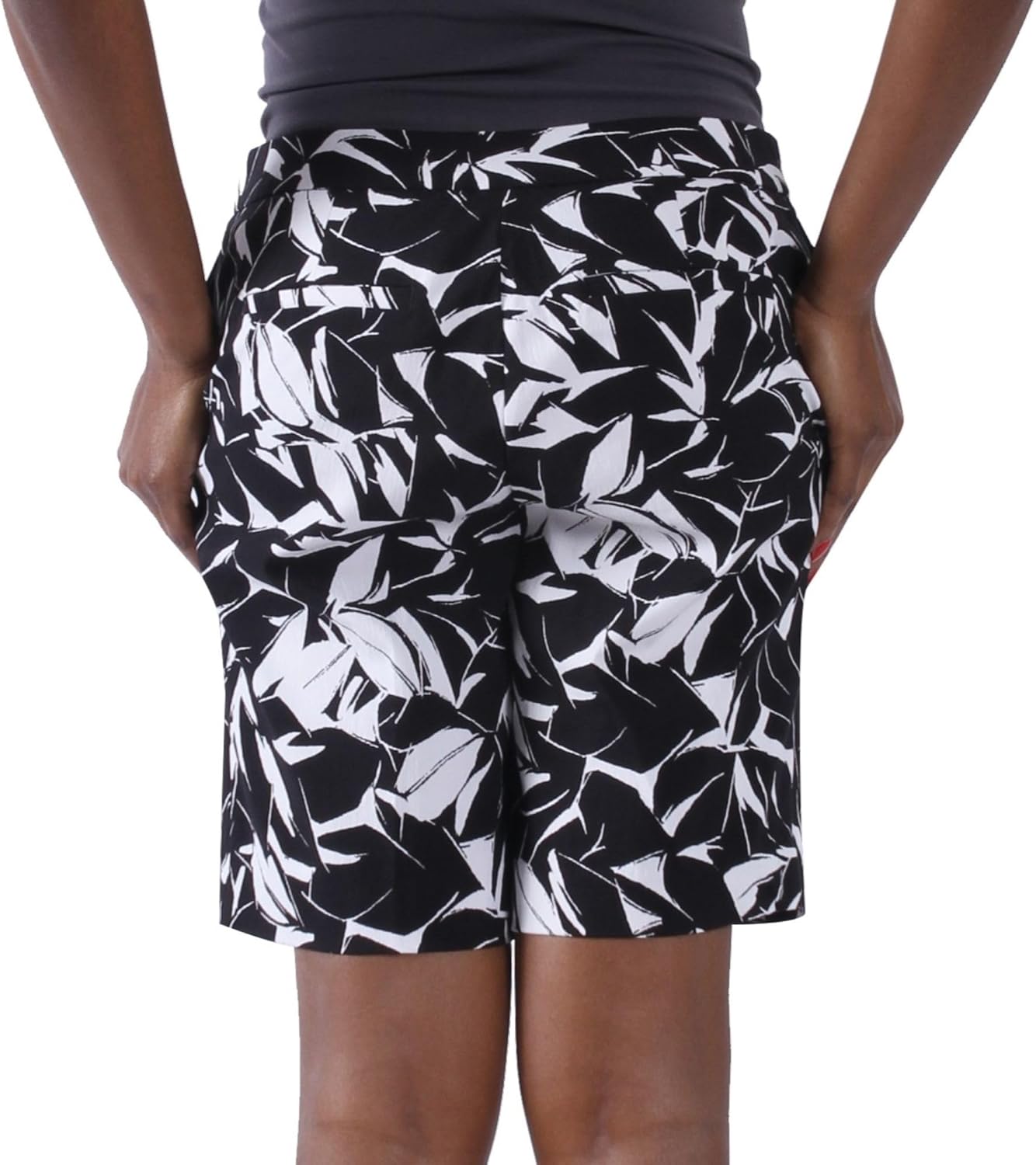 Skiennix Golf Shorts for Women - 9-Inch Dress Shorts with Pockets for Hiking & Outdoor Activities