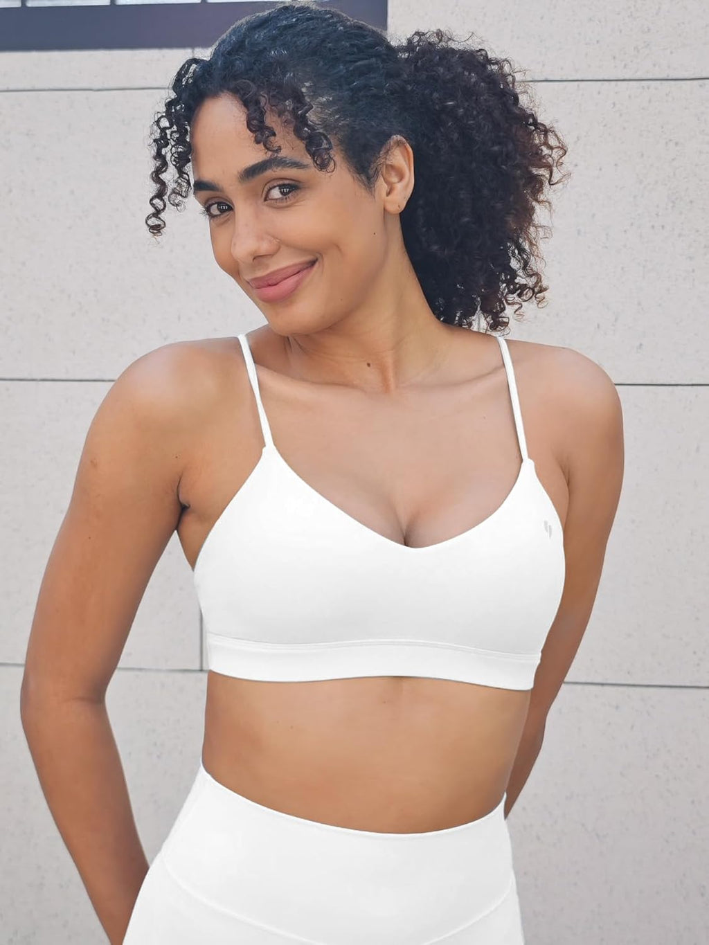 YEOREO Yaciny Y-Back Sports Bra for Women | Strappy V-Neck Padded Gym & Yoga Top