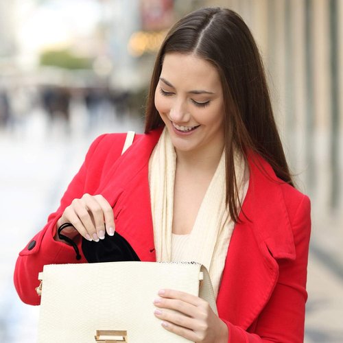 Mamlyn Microfiber Sunglasses Pouch - Premium Quality With Spring Fastener | Ideal For Travel