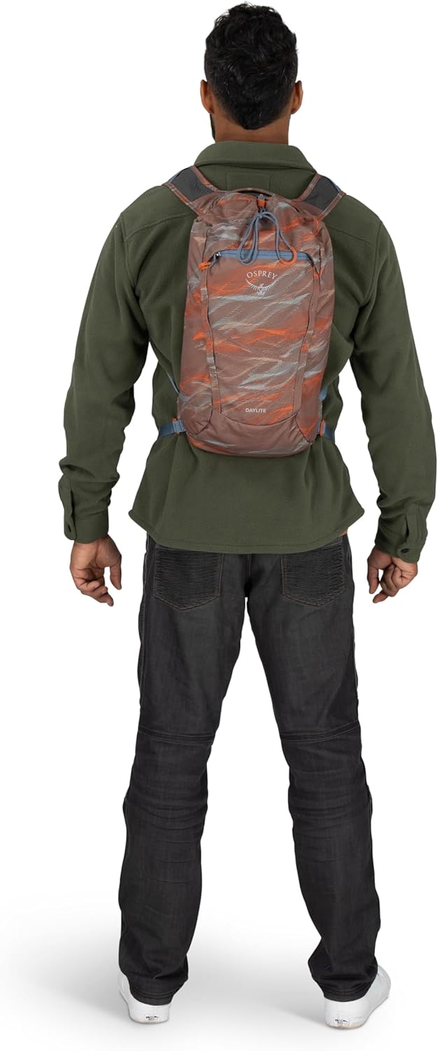 Osprey Daylite Cinch Backpack - Versatile Lightweight Design in Night Shift Blue