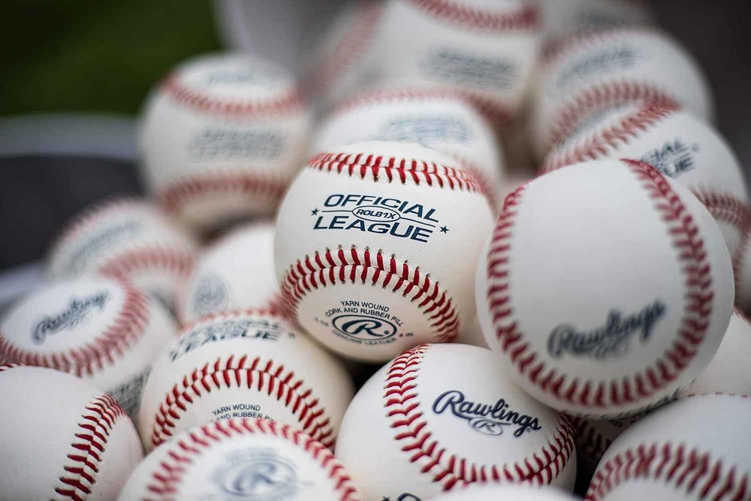 Rawlings Official League Youth Baseballs - Competition Grade, 30-Ball Bucket | ROLB1X