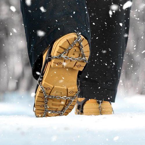Pecube Ice Cleats for Shoes and Boots Traction Cleats Men Women Boot Chains Crampons for Anti Slip Outdoor Shoveling Hiking Walking on Snow and Ice (Black, M)